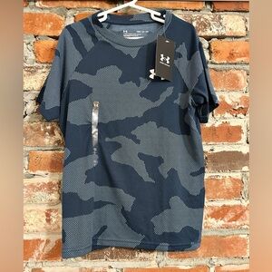Under Armour Boys UA Velocity Jacquard Blue Camo Shirt Size Small